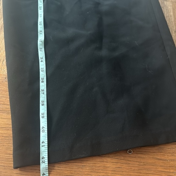 Zara Classic Dress - Picture 4 of 6